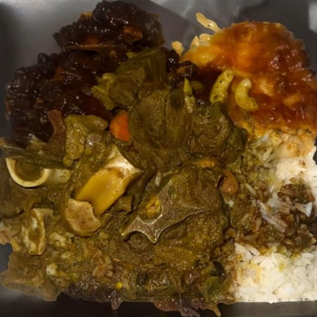 Goat/Chicken Combo Sm.